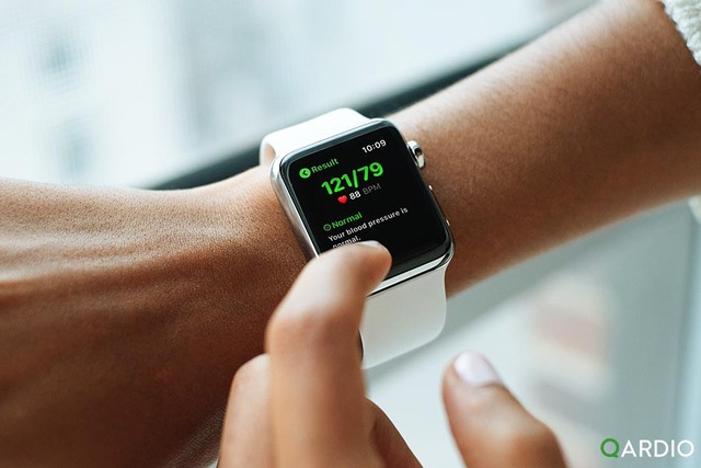 Apple Watch Series 10 vẫn trông giống hệt Series 9: Chẳng hiểu Apple cải tiến gì vậy?- Ảnh 2. Apple Watch Series 10 vẫn trông giống hệt Series 9: Chẳng hiểu Apple cải tiến gì vậy?- Ảnh 2.