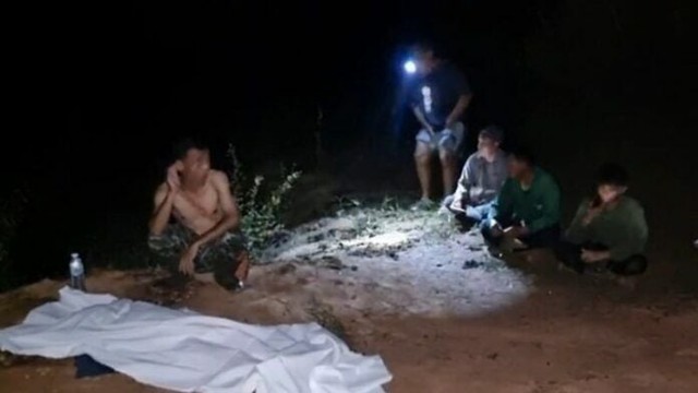 Bé gái 6 tuổi đuối nước tử vong, nghi do bị ông nội ném xuống ao - Ảnh 1. Bé gái 6 tuổi đuối nước tử vong, nghi do bị ông nội ném xuống ao - Ảnh 1.