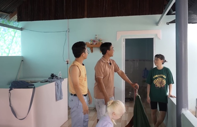 Cặp song sinh "kỳ lạ" ở Sóc Trăng sau 2 năm nổi tiếng, gia đình từ ở trọ đã xây được nhà riêng- Ảnh 9. Cặp song sinh "kỳ lạ" ở Sóc Trăng sau 2 năm nổi tiếng, gia đình từ ở trọ đã xây được nhà riêng- Ảnh 9.