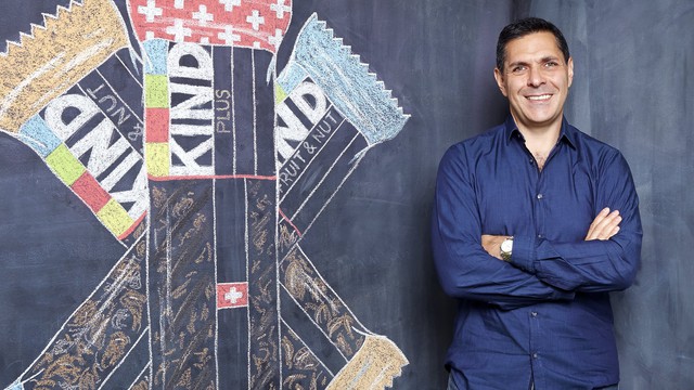 Tỷ phú, giám khảo khách mời thường xuyên của chương trình “Shark Tank”: Nhân tố số 1 mà tôi tìm kiếm trước khi tuyển dụng bất kỳ ai đặc biệt là ứng viên Gen Z đó là sự “hướng nội” - Ảnh 1. Tỷ phú, giám khảo khách mời thường xuyên của chương trình “Shark Tank”: Nhân tố số 1 mà tôi tìm kiếm trước khi tuyển dụng bất kỳ ai đặc biệt là ứng viên Gen Z đó là sự “hướng nội” - Ảnh 1.