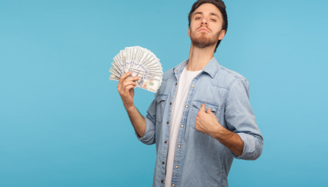 Họp lớp chỉ là nơi để khoe khoang sự giàu có thôi ư? Nhớ nguyên tắc "3 đi 3 không đi", không chỉ vui vẻ mà còn tích lũy được những mối quan hệ thực sự có ích - Ảnh 2.