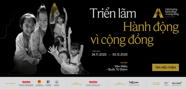 Du khách hào hứng khi vẽ tranh trên giấy rơm, được trải nghiệm làm giấy - Ảnh 14. Du khách hào hứng khi vẽ tranh trên giấy rơm, được trải nghiệm làm giấy - Ảnh 14.