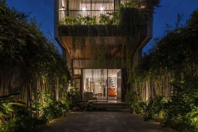 Có gì trong ngôi nhà ống "phủ rèm cây xanh" của gia đình 3 thế hệ xuất hiện trên tạp chí kiến trúc nổi tiếng của Mỹ? - Ảnh 13. Có gì trong ngôi nhà ống "phủ rèm cây xanh" của gia đình 3 thế hệ xuất hiện trên tạp chí kiến trúc nổi tiếng của Mỹ? - Ảnh 13.