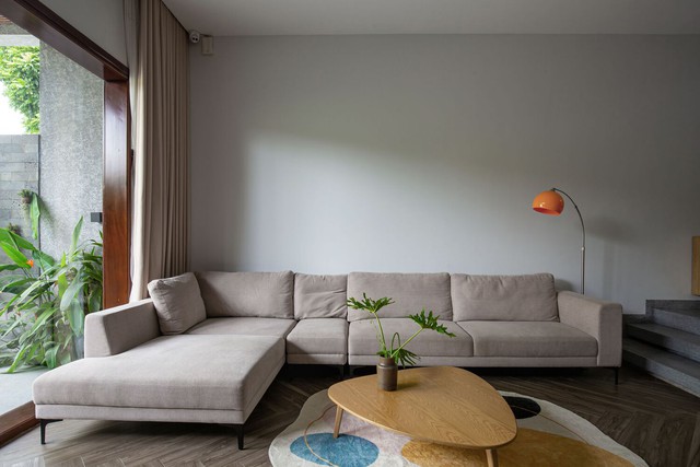 Có gì trong ngôi nhà ống "phủ rèm cây xanh" của gia đình 3 thế hệ xuất hiện trên tạp chí kiến trúc nổi tiếng của Mỹ? - Ảnh 7. Có gì trong ngôi nhà ống "phủ rèm cây xanh" của gia đình 3 thế hệ xuất hiện trên tạp chí kiến trúc nổi tiếng của Mỹ? - Ảnh 7.