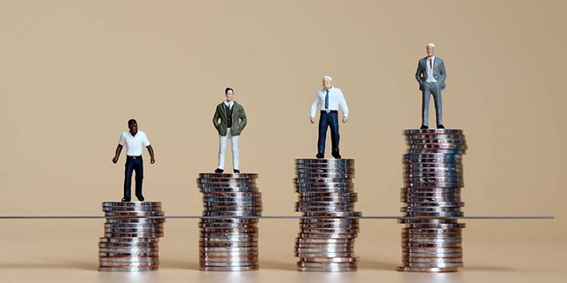 Những người biết kiếm tiền, trong đầu họ đang nghĩ cái gì? Làm sao để quăng dây dài, bắt cá lớn? - Ảnh 1. Những người biết kiếm tiền, trong đầu họ đang nghĩ cái gì? Làm sao để quăng dây dài, bắt cá lớn? - Ảnh 1.