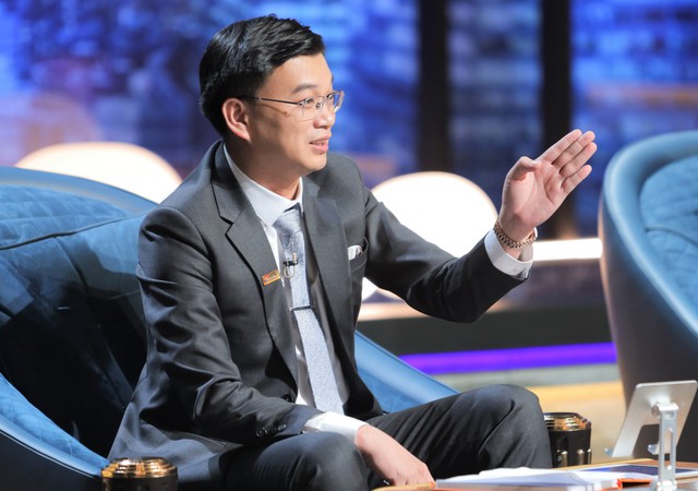 Muốn giàu phải chơi với người giàu liệu có đúng? Shark Hùng Anh khẳng định ‘đúng nhưng chưa đủ, vì không giàu thì sao chơi nổi với người giàu’ - Ảnh 1. Muốn giàu phải chơi với người giàu liệu có đúng? Shark Hùng Anh khẳng định ‘đúng nhưng chưa đủ, vì không giàu thì sao chơi nổi với người giàu’ - Ảnh 1.