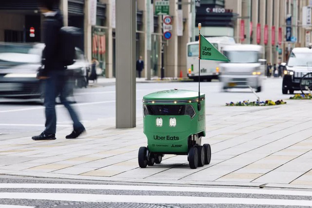 Ngày tàn của nghề giao đồ ăn: 'Shipper robot' xuất hiện tại Nhật Bản, có thể làm việc không ngừng nghỉ cả ngày, bất kể mưa nắng, thùng đồ chứa được 20kg - Ảnh 1. Ngày tàn của nghề giao đồ ăn: 'Shipper robot' xuất hiện tại Nhật Bản, có thể làm việc không ngừng nghỉ cả ngày, bất kể mưa nắng, thùng đồ chứa được 20kg - Ảnh 1.