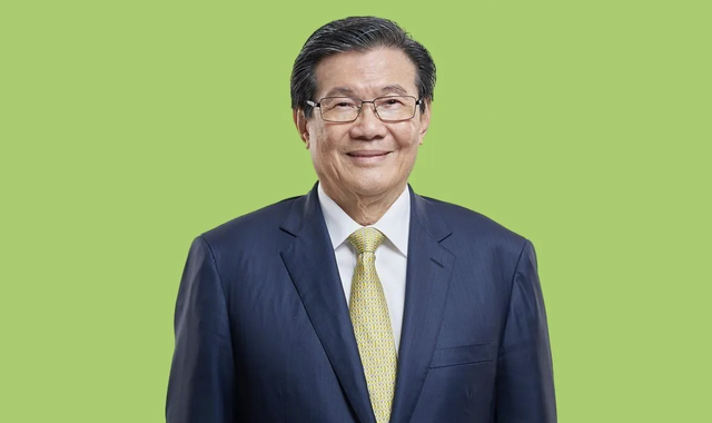 Người đàn ông học hết cấp 2 trở thành doanh nhân được Forbes vinh danh: Sở hữu khối tài sản 47,9 tỷ USD, đổi đời nhờ 2 TÍNH CÁCH - Ảnh 3. Người đàn ông học hết cấp 2 trở thành doanh nhân được Forbes vinh danh: Sở hữu khối tài sản 47,9 tỷ USD, đổi đời nhờ 2 TÍNH CÁCH - Ảnh 3.
