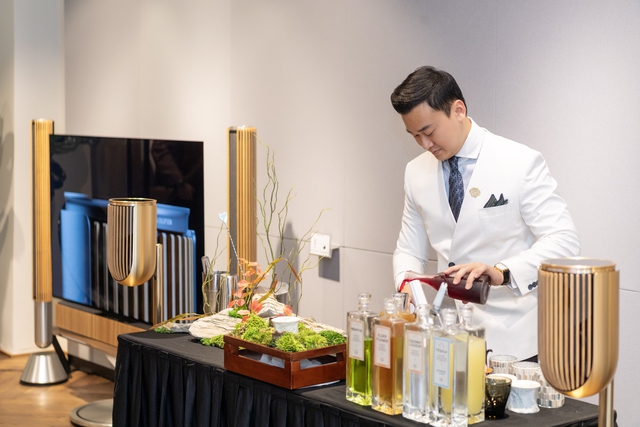 Thưởng thức cocktail trong âm thanh 'đã tai' của chiếc loa thông minh: Đem đến trải nghiệm, xúc cảm có 1-0-2 - Ảnh 3.