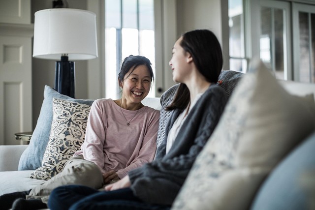 Cha mẹ có tầm nhìn xa không kể với ai 5 điều này về con cái để gia đình ấm êm, cuộc sống hạnh phúc - Ảnh 2.