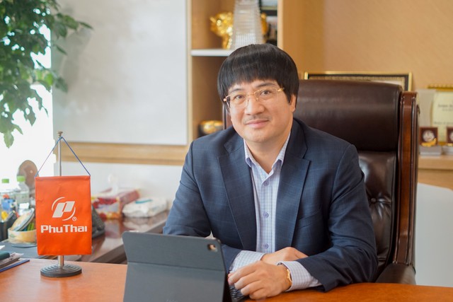 Đặc điểm chung giữa Nguyễn Hà Đông - "cha đẻ" Flappy Bird, Shark Hưng, Chủ tịch FPT Telecom Hoàng Việt Anh cùng hàng loạt CEO lừng danh của Việt Nam: Cha mẹ muốn con cái thành tài đừng bỏ qua! - Ảnh 6. Đặc điểm chung giữa Nguyễn Hà Đông - "cha đẻ" Flappy Bird, Shark Hưng, Chủ tịch FPT Telecom Hoàng Việt Anh cùng hàng loạt CEO lừng danh của Việt Nam: Cha mẹ muốn con cái thành tài đừng bỏ qua! - Ảnh 6.