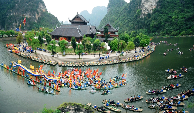 5 điểm du lịch 30/4 xuất phát từ Hà Nội không cần tốn vé máy bay - Ảnh 3. 5 điểm du lịch 30/4 xuất phát từ Hà Nội không cần tốn vé máy bay - Ảnh 3.