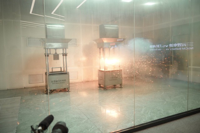 Pin Blade - ‘Át chủ bài’ của BYD: Buộc ‘kỳ phùng địch thủ’ Tesla phải ‘dùng ké’ - Ảnh 5.