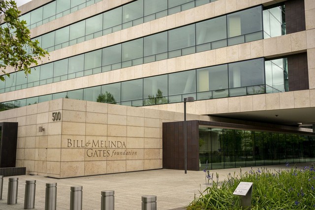 Nóng: Bà Melinda từ chức đồng Chủ tịch quỹ Bill & Melinda Gates, ra đi với 12,5 tỷ USD để tự làm từ thiện - Ảnh 2. Nóng: Bà Melinda từ chức đồng Chủ tịch quỹ Bill & Melinda Gates, ra đi với 12,5 tỷ USD để tự làm từ thiện - Ảnh 2.