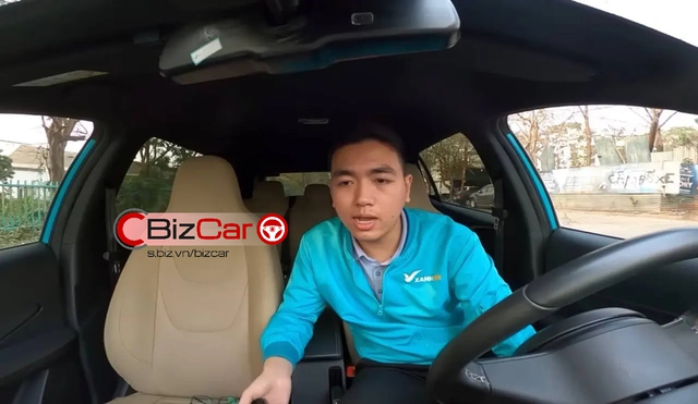 Một tài xế taxi Xanh SM bật mí: Chi phí vận hành siêu rẻ, cảm giác lái sướng, công nghệ hiện đại nhưng có 2 BẤT CẬP gây ức chế - Ảnh 1. Một tài xế taxi Xanh SM bật mí: Chi phí vận hành siêu rẻ, cảm giác lái sướng, công nghệ hiện đại nhưng có 2 BẤT CẬP gây ức chế - Ảnh 1.