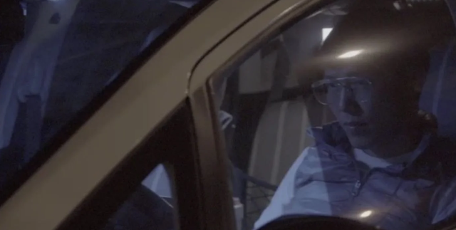 Sau Mèo Béo, lại thêm một chàng trai ngủ trên ô tô để dành tiền thăm người yêu cách 500km: "Được gặp bạn gái vào mỗi cuối tuần là động lực giúp tôi chịu đựng cuộc sống này" - Ảnh 1. Sau Mèo Béo, lại thêm một chàng trai ngủ trên ô tô để dành tiền thăm người yêu cách 500km: "Được gặp bạn gái vào mỗi cuối tuần là động lực giúp tôi chịu đựng cuộc sống này" - Ảnh 1.