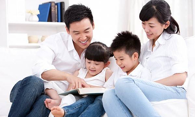 Con trai đang dẫn đầu lớp, nhưng mẹ vẫn quyết định chuyển con về quê học, lý do khiến nhiều phụ huynh nể phục: ‘Tài năng là động cơ, nhưng nhân cách mới là tay lái’- Ảnh 2. Con trai đang dẫn đầu lớp, nhưng mẹ vẫn quyết định chuyển con về quê học, lý do khiến nhiều phụ huynh nể phục: ‘Tài năng là động cơ, nhưng nhân cách mới là tay lái’- Ảnh 2.