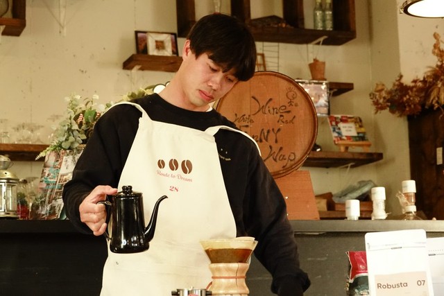 Công Phượng hợp tác với CLB Yokohama ra mắt thương hiệu kinh doanh riêng tại Nhật Bản- Ảnh 1. Công Phượng hợp tác với CLB Yokohama ra mắt thương hiệu kinh doanh riêng tại Nhật Bản- Ảnh 1.