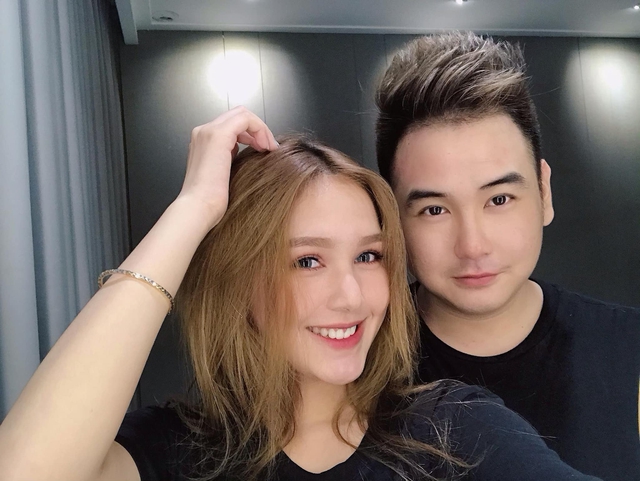 Cuộc ly hôn của Xoài Non, MC Mai Ngọc dưới góc độ tâm lý học: Vì sao cuộc hôn nhân không con cái, tiền ai nấy xài lại dễ 'toang'?- Ảnh 1. Cuộc ly hôn của Xoài Non, MC Mai Ngọc dưới góc độ tâm lý học: Vì sao cuộc hôn nhân không con cái, tiền ai nấy xài lại dễ 'toang'?- Ảnh 1.