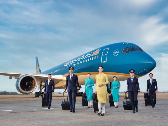 Cổ phiếu bay cao, Vietnam Airlines họp Đại hội đồng cổ đông bàn 'mục tiêu lớn'- Ảnh 2. Cổ phiếu bay cao, Vietnam Airlines họp Đại hội đồng cổ đông bàn 'mục tiêu lớn'- Ảnh 2.