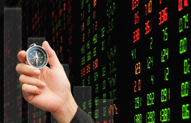 Tại sao làm việc quần quật vẫn nghèo? Tác giả 'Cha giàu, cha nghèo' chỉ ra 4 KHÁI NIỆM TÀI CHÍNH, biết sớm bớt loay hoay- Ảnh 2. Tại sao làm việc quần quật vẫn nghèo? Tác giả 'Cha giàu, cha nghèo' chỉ ra 4 KHÁI NIỆM TÀI CHÍNH, biết sớm bớt loay hoay- Ảnh 2.