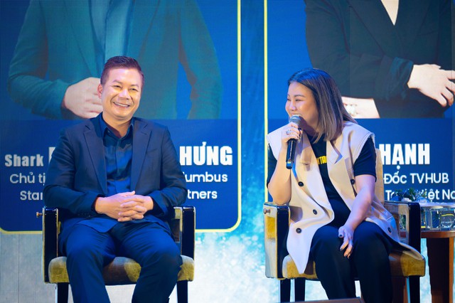 Shark Tank ở góc độ giải trí: Mọi người vỗ tay rất to khi startup bị Shark mắng mỏ, Shark Hưng không biết startup lên sóng bán gì và những câu nói trên sóng mang tính "bộc phát"- Ảnh 1. Shark Tank ở góc độ giải trí: Mọi người vỗ tay rất to khi startup bị Shark mắng mỏ, Shark Hưng không biết startup lên sóng bán gì và những câu nói trên sóng mang tính "bộc phát"- Ảnh 1.