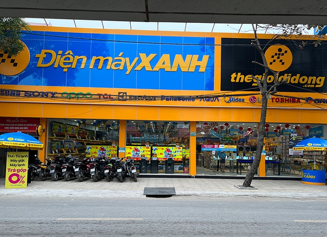 Trước khi giải thể Trần Anh, Thế Giới Di Động vẫn miệt mài "tập gym" cho hệ thống, "khai tử" loạt mô hình rau sạch, logistic, điện thoại giá rẻ... - Ảnh 3. Trước khi giải thể Trần Anh, Thế Giới Di Động vẫn miệt mài "tập gym" cho hệ thống, "khai tử" loạt mô hình rau sạch, logistic, điện thoại giá rẻ... - Ảnh 3.