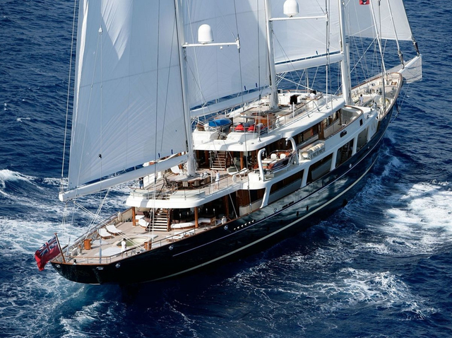 Jeff Bezos lại tậu thêm "đồ chơi" xa xỉ mới, số tiền nhiều đến mức khó có thể đọc hết được các con số- Ảnh 4. Jeff Bezos lại tậu thêm "đồ chơi" xa xỉ mới, số tiền nhiều đến mức khó có thể đọc hết được các con số- Ảnh 4.