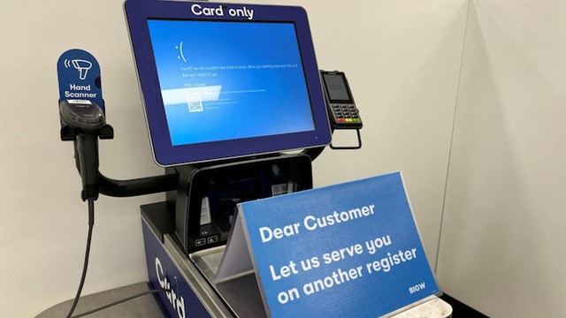 Toàn cảnh sự cố màn hình xanh gây náo loạn cả thế giới: Hàng ngàn chuyến bay bị huỷ, bệnh viện, công ty, dịch vụ khắp nơi tê liệt- Ảnh 3. Toàn cảnh sự cố màn hình xanh gây náo loạn cả thế giới: Hàng ngàn chuyến bay bị huỷ, bệnh viện, công ty, dịch vụ khắp nơi tê liệt- Ảnh 3.