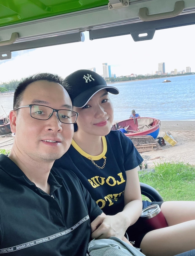 Miss Universe Vietnam đầu tiên giờ ra sao? - Ảnh 9. Miss Universe Vietnam đầu tiên giờ ra sao? - Ảnh 9.