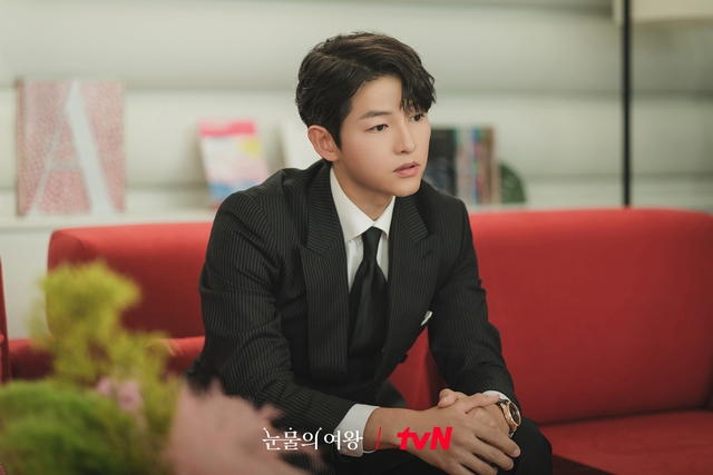 Song Song ly hôn, Hyun Bin - Son Ye Jin viên mãn: Ngỡ như đều vì 1 lý do mới nên chuyện đáng tranh cãi- Ảnh 2. Song Song ly hôn, Hyun Bin - Son Ye Jin viên mãn: Ngỡ như đều vì 1 lý do mới nên chuyện đáng tranh cãi- Ảnh 2.