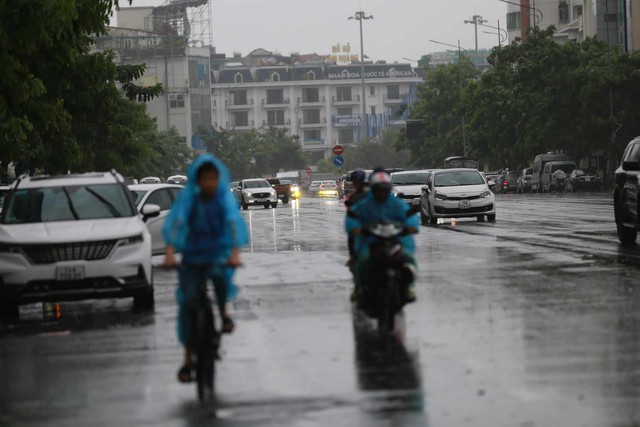 Những thiệt hại ban đầu khi bão số 2 đổ bộ Quảng Ninh- Ảnh 28. Những thiệt hại ban đầu khi bão số 2 đổ bộ Quảng Ninh- Ảnh 28.