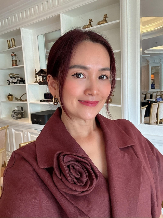 Ngoài Hà Tăng và Hà Hồ, Thanh Hằng còn có tình bạn 20 năm với nữ đại gia này - Ảnh 15. Ngoài Hà Tăng và Hà Hồ, Thanh Hằng còn có tình bạn 20 năm với nữ đại gia này - Ảnh 15.