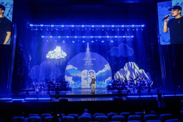 Một show diễn thông báo dời ngày tổ chức nhưng có cách xử lý khiến khán giả tranh cãi- Ảnh 3. Một show diễn thông báo dời ngày tổ chức nhưng có cách xử lý khiến khán giả tranh cãi- Ảnh 3.