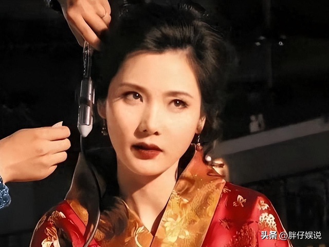Mỹ nhân đẹp đến mức không ai dám theo đuổi- Ảnh 1. Mỹ nhân đẹp đến mức không ai dám theo đuổi- Ảnh 1.