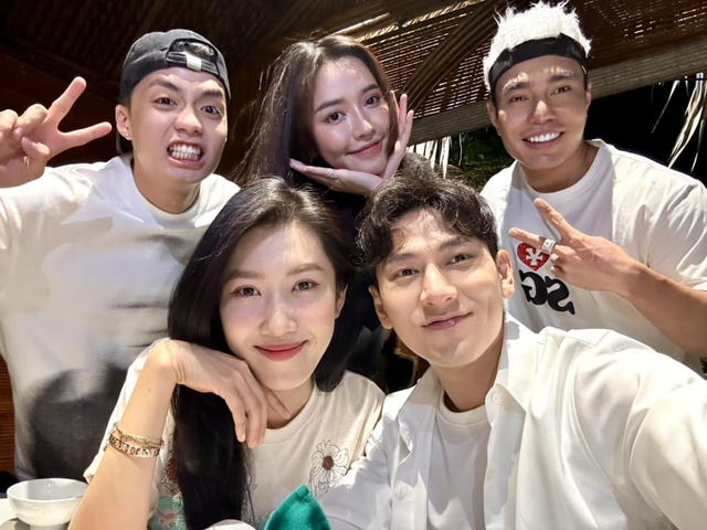 Sao nam Vbiz từng nói thẳng mặt không thích Trường Giang: Nay được Trấn Thành ưu ái, chuyện hẹn hò gây chú ý- Ảnh 4. Sao nam Vbiz từng nói thẳng mặt không thích Trường Giang: Nay được Trấn Thành ưu ái, chuyện hẹn hò gây chú ý- Ảnh 4.