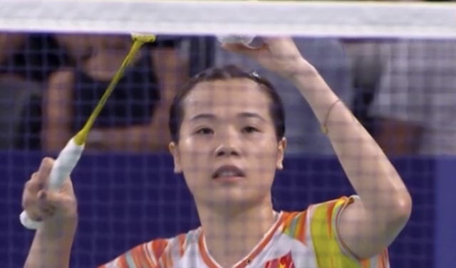 Xuất sắc: Hotgirl cầu lông Nguyễn Thuỳ Linh thắng "huỷ diệt" đối thủ tại Olympic 2024 chỉ trong 30 phút- Ảnh 2. Xuất sắc: Hotgirl cầu lông Nguyễn Thuỳ Linh thắng "huỷ diệt" đối thủ tại Olympic 2024 chỉ trong 30 phút- Ảnh 2.