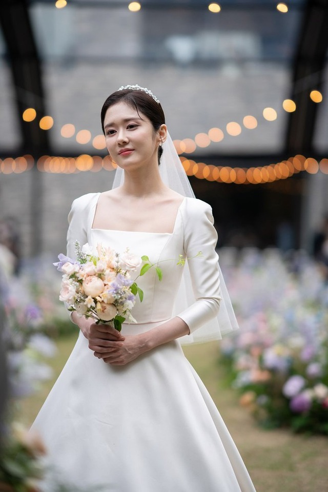 Jang Nara: Mỹ nhân hack tuổi bị fan Trung Quốc "ghim" 15 năm, nghi hẹn hò loạt tài tử trước khi "hạ cánh" bên chồng trẻ- Ảnh 8. Jang Nara: Mỹ nhân hack tuổi bị fan Trung Quốc "ghim" 15 năm, nghi hẹn hò loạt tài tử trước khi "hạ cánh" bên chồng trẻ- Ảnh 8.