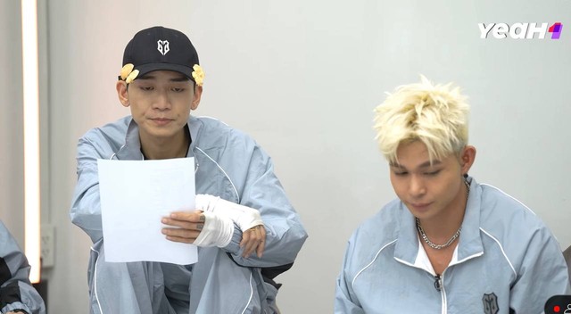 BB Trần căng thẳng vì bất đồng quan điểm với 1 BB Trần căng thẳng vì bất đồng quan điểm với 1