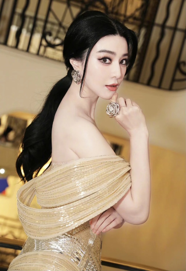 Người đàn ông là vết nhơ lớn nhất của Phạm Băng Băng- Ảnh 7. Người đàn ông là vết nhơ lớn nhất của Phạm Băng Băng- Ảnh 7.