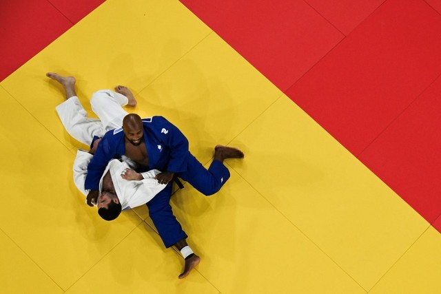 Huyền thoại judo bị đối thủ đá vào chỗ hiểm gây phẫn nộ, võ sĩ Huyền thoại judo bị đối thủ đá vào chỗ hiểm gây phẫn nộ, võ sĩ
