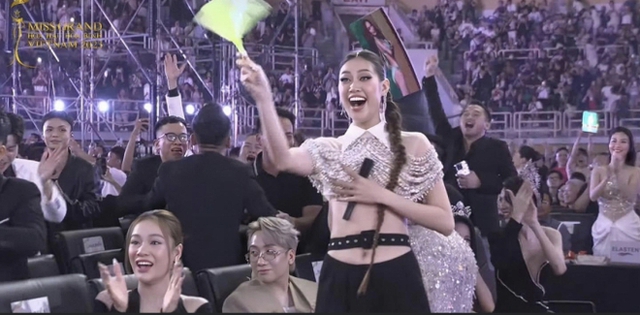 Thuỳ Tiên - Minh Tú "sượng trân", dàn giám khảo thái độ lạ khi nghe công bố Tân Miss Grand Vietnam- Ảnh 5. Thuỳ Tiên - Minh Tú "sượng trân", dàn giám khảo thái độ lạ khi nghe công bố Tân Miss Grand Vietnam- Ảnh 5.