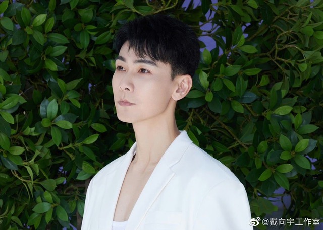 Sốc: Lộ file ghi âm nam diễn viên đình đám bị đồng nghiệp bóc bê bối mua dâm, phản bội vợ minh tinh hơn 6 tuổi- Ảnh 3. Sốc: Lộ file ghi âm nam diễn viên đình đám bị đồng nghiệp bóc bê bối mua dâm, phản bội vợ minh tinh hơn 6 tuổi- Ảnh 3.