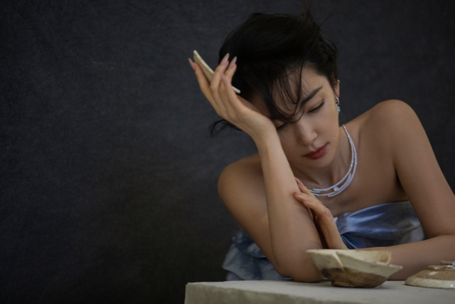 Cái giá phải trả của mỹ nhân liều mạng nhất showbiz- Ảnh 4. Cái giá phải trả của mỹ nhân liều mạng nhất showbiz- Ảnh 4.