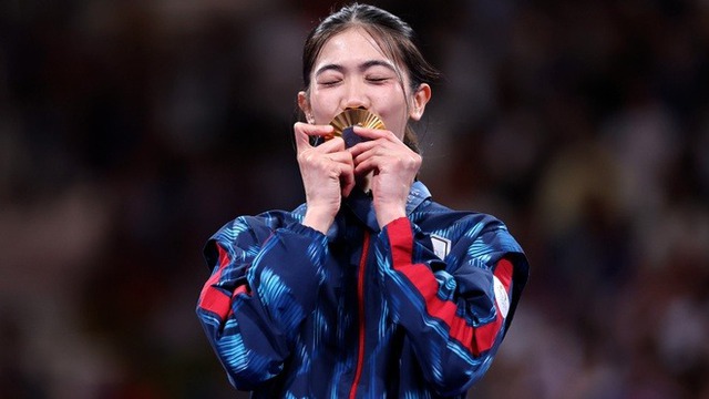 BXH chung cuộc Olympic 2024: Đoàn Mỹ vượt đoàn Trung Quốc theo kịch bản nghẹt thở chưa từng có- Ảnh 5.