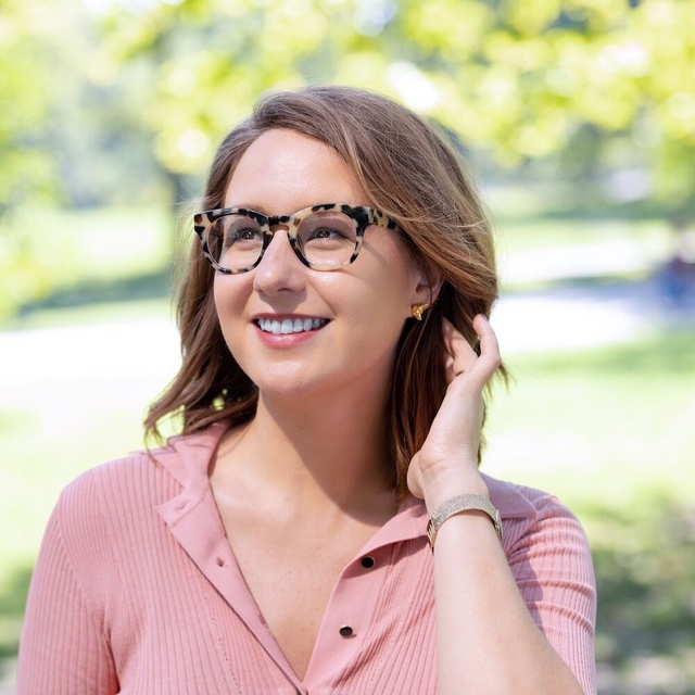 Nữ CEO công ty truyền thông tự trả lương cho mình “kém” hơn nhân viên, lý do đằng sau làm ai nghe cũng gật gù, “xin vía” - Ảnh 2. Nữ CEO công ty truyền thông tự trả lương cho mình “kém” hơn nhân viên, lý do đằng sau làm ai nghe cũng gật gù, “xin vía” - Ảnh 2.