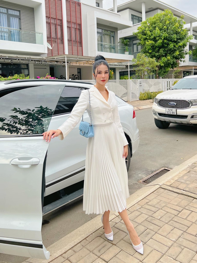 “Chị đẹp” U40 từng “ăn với hiphop, ngủ với hiphop” nay là đại gia mảng kinh doanh: Làm chủ hãng trà sữa 40 cửa hàng, 3 thương hiệu thời trang hái ra tiền - Ảnh 4. “Chị đẹp” U40 từng “ăn với hiphop, ngủ với hiphop” nay là đại gia mảng kinh doanh: Làm chủ hãng trà sữa 40 cửa hàng, 3 thương hiệu thời trang hái ra tiền - Ảnh 4.