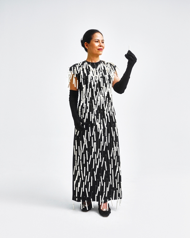 2 người mẫu đặc biệt của NTK Cường Đàm trong bộ ảnh mừng 20/11: “Họ là những người gieo giấc mơ” - Ảnh 7. 2 người mẫu đặc biệt của NTK Cường Đàm trong bộ ảnh mừng 20/11: “Họ là những người gieo giấc mơ” - Ảnh 7.