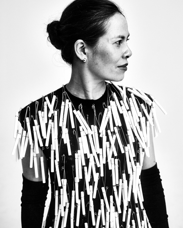 2 người mẫu đặc biệt của NTK Cường Đàm trong bộ ảnh mừng 20/11: “Họ là những người gieo giấc mơ” - Ảnh 3. 2 người mẫu đặc biệt của NTK Cường Đàm trong bộ ảnh mừng 20/11: “Họ là những người gieo giấc mơ” - Ảnh 3.