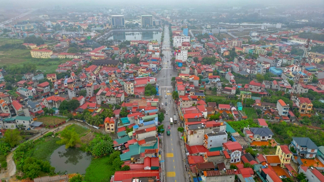 Diện mạo huyện sẽ lên thị xã vào tháng tới, có tỷ trọng công nghiệp - xây dựng chiếm gần 97% - Ảnh 1.